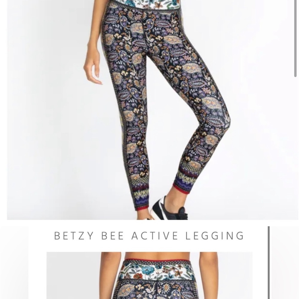 Johnny Was Betsy Bee Active Leggings size medium